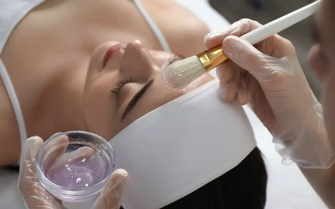 Soins après-soleil à Lausanne : réparer et prolonger votre bronzage naturellement